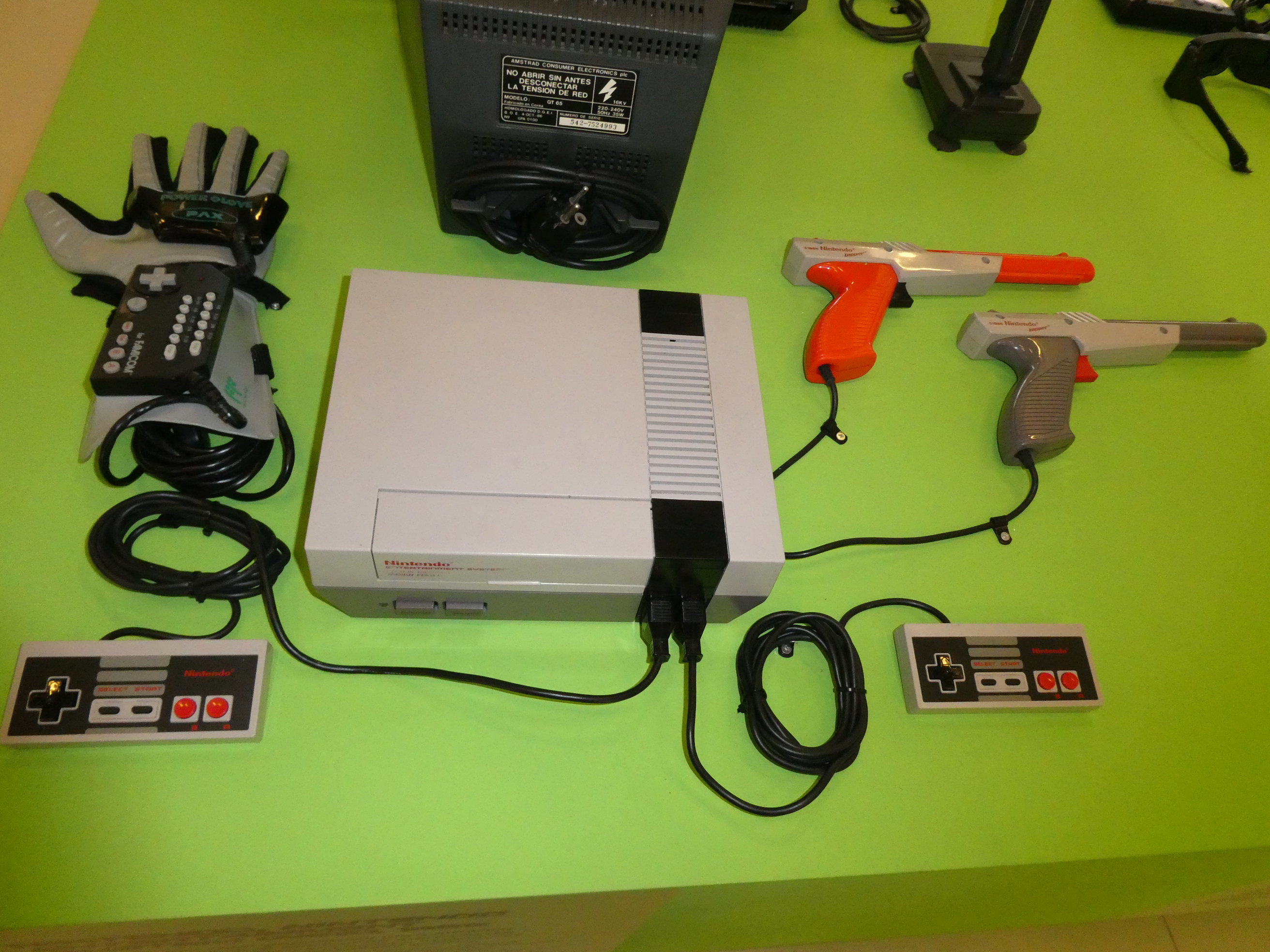 Detail von Nintendo Power Glove